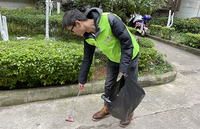 xiao 昌達公司黨支部與第一直管項目部黨支部聯(lián)合開(kāi)展“我為群眾做實(shí)事”主題黨日活動(dòng) 攝影：馮昆萍.jpg