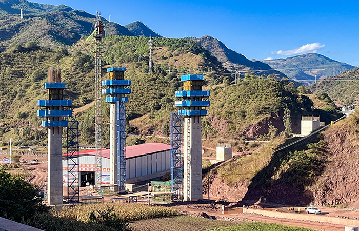 1639643276865849.jpg (小圖)b5d5afc11a980ecf11b88b537a7b56c.jpg