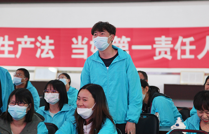 觀(guān)眾互動(dòng) (2)xiao.jpg