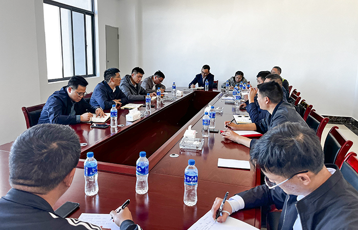 小圖會(huì )議照片（畢鵬攝）.jpg